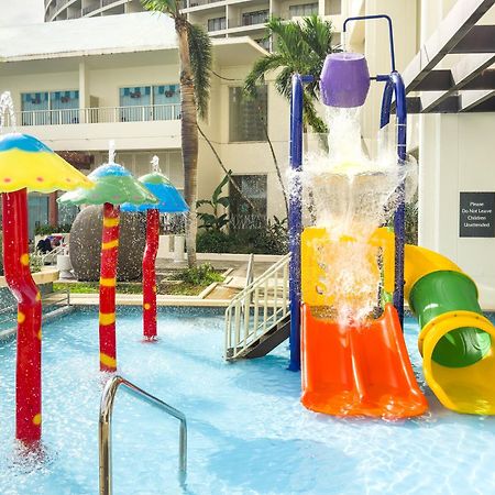 Lotte Hotel Guam Tumon Esterno foto