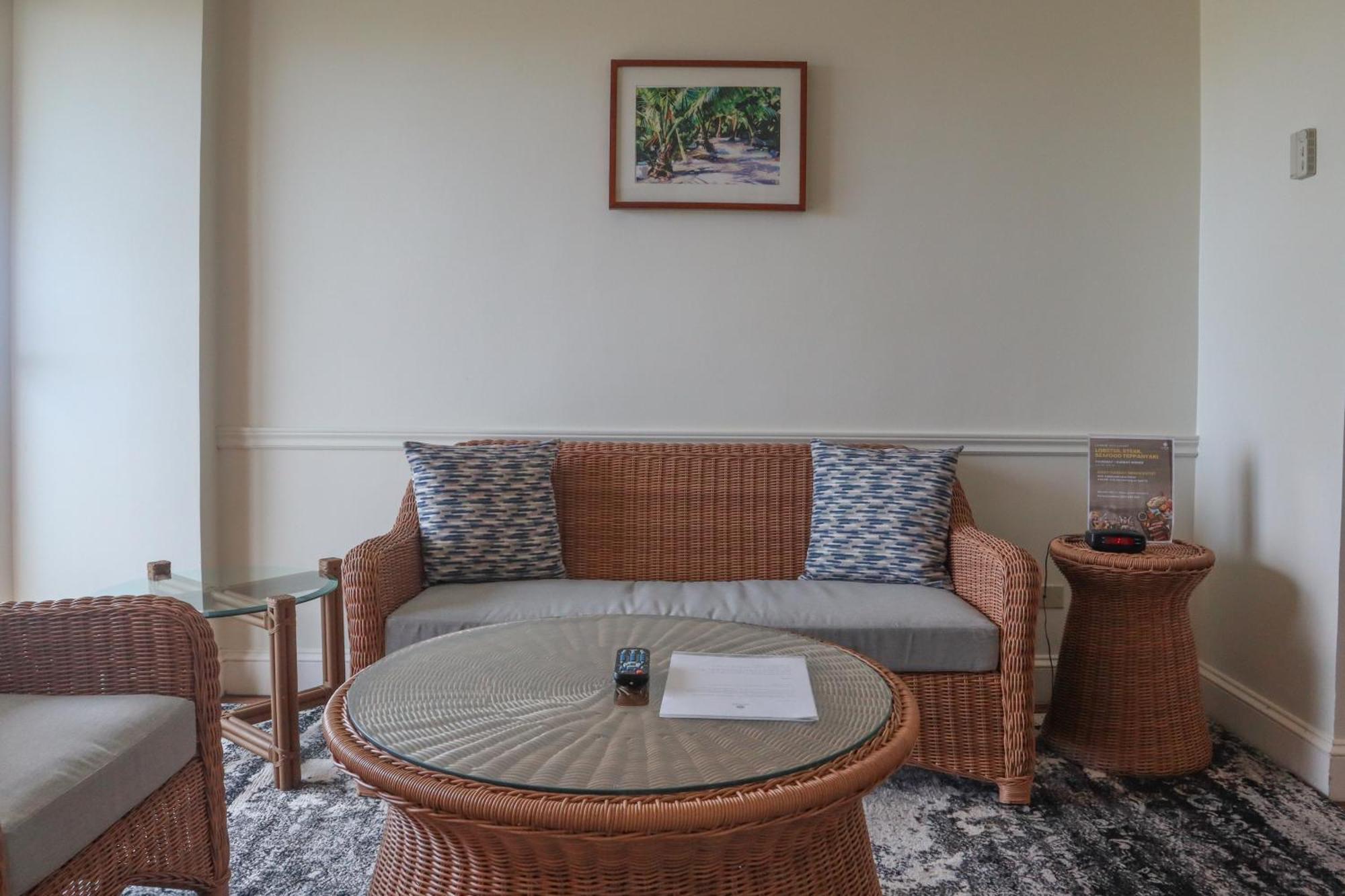 Lotte Hotel Guam Tumon Esterno foto