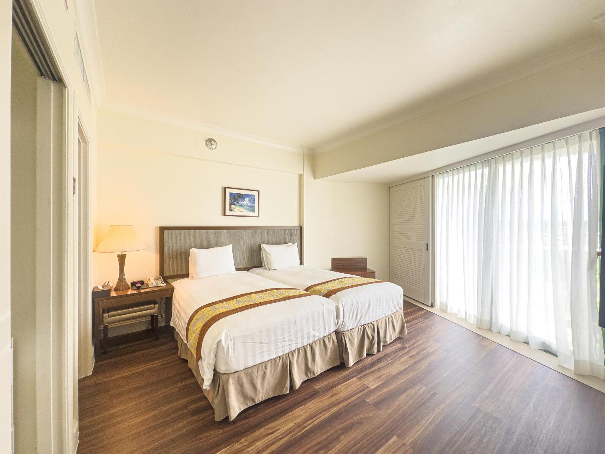 Lotte Hotel Guam Tumon Esterno foto